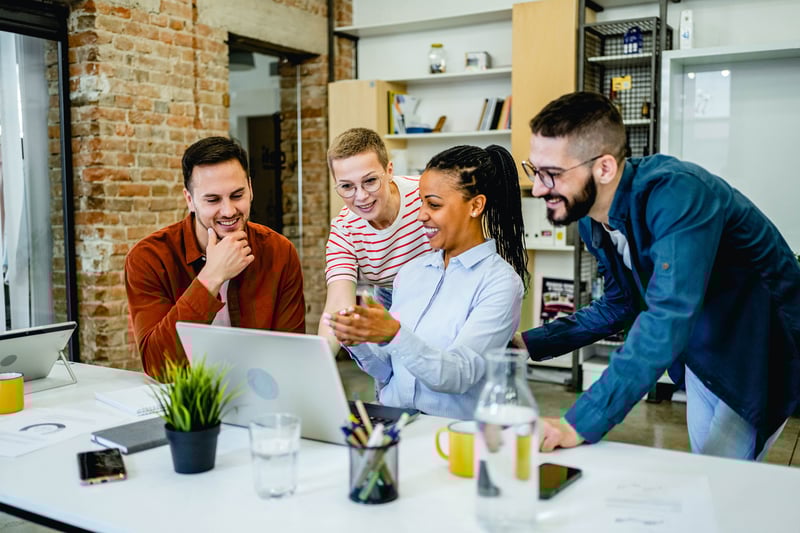Benefits of Hiring a Customer Acquisition Firm