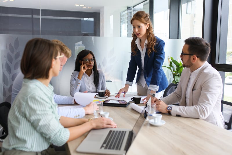 Considerations for Choosing a Mobile Sales App for Business