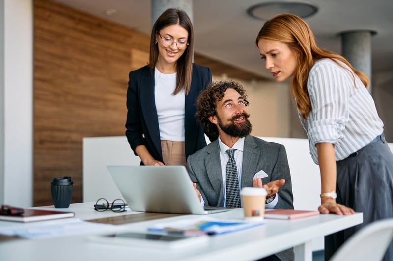 How Ringy Supports Outside Sales Teams with CRM Technology