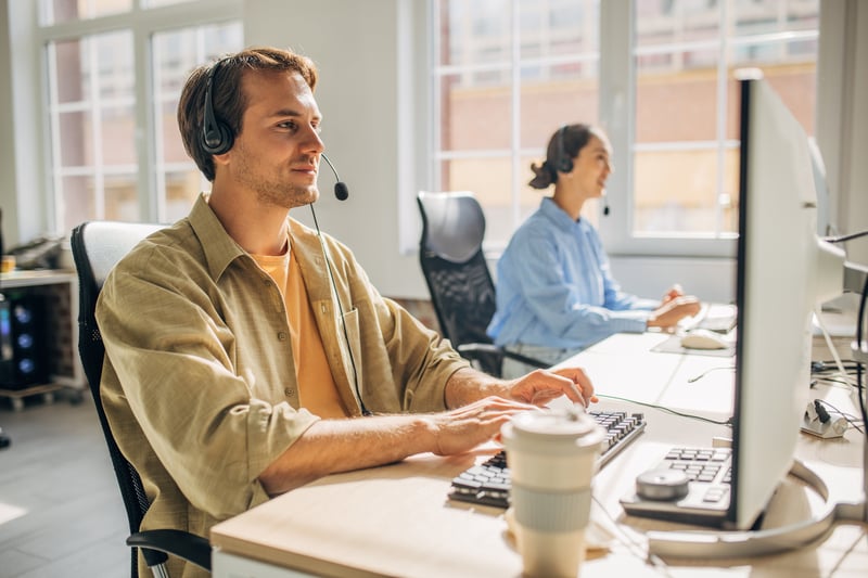 How to Improve Customer Engagement in a Call Center