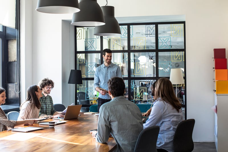 Key Applications of AI in Business Communication