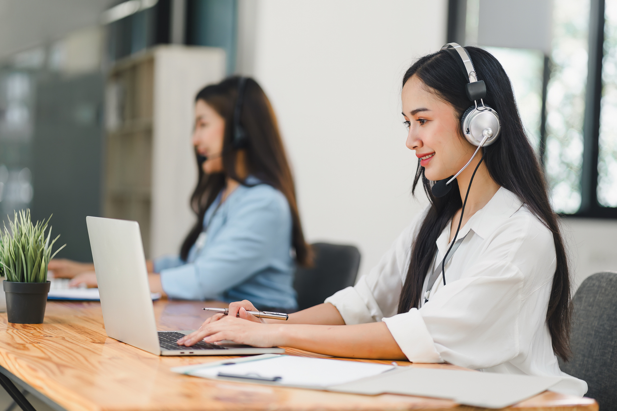 How to Choose the Best Call Center Knowledge Management Software