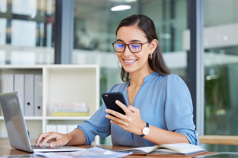 Features to Look for in a Mobile CRM App for Sales and Marketing
