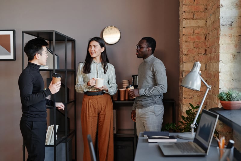 Targeting and Marketing to Customer Segments