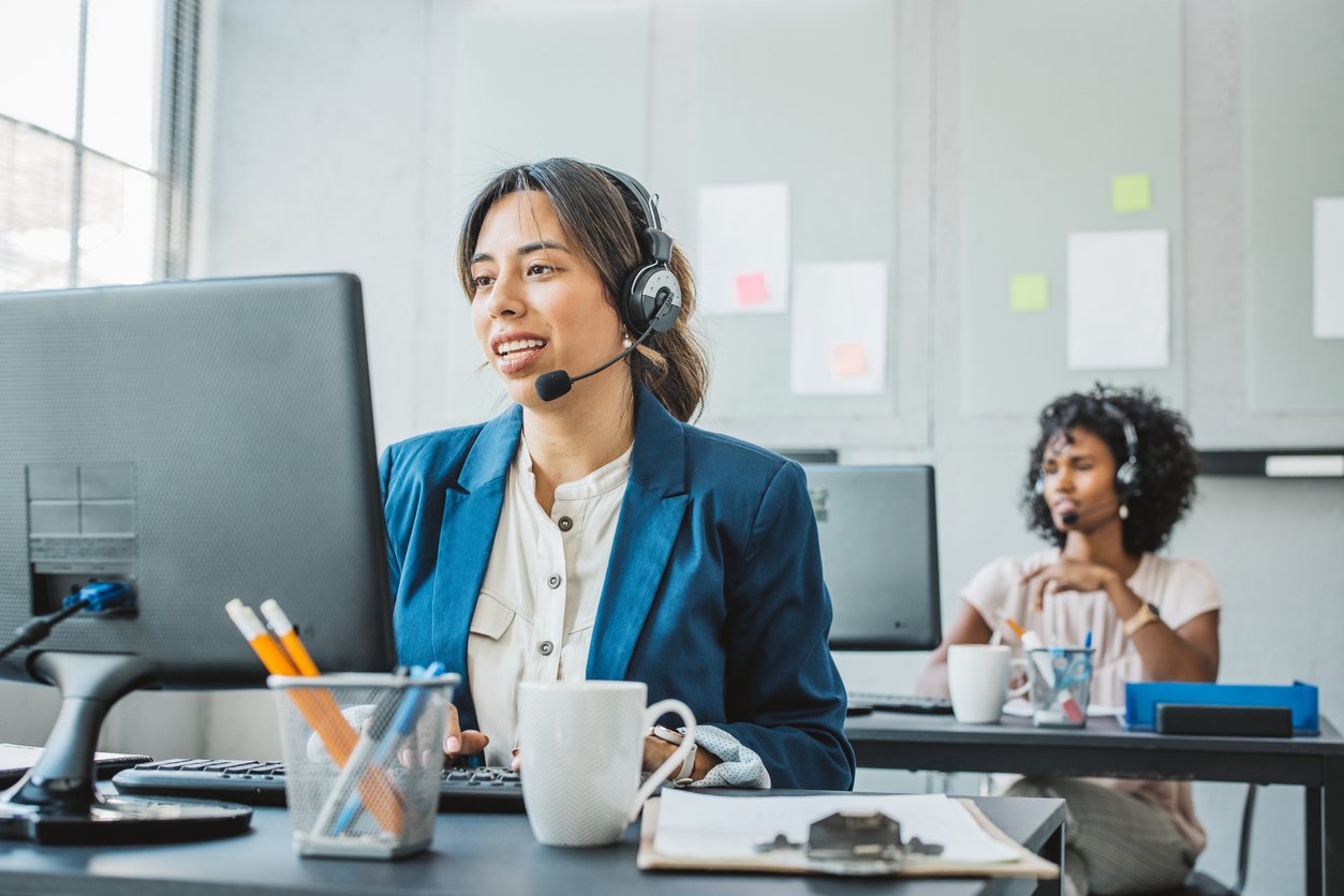 A Guide to CRM Integration [Types, Benefits & Examples]