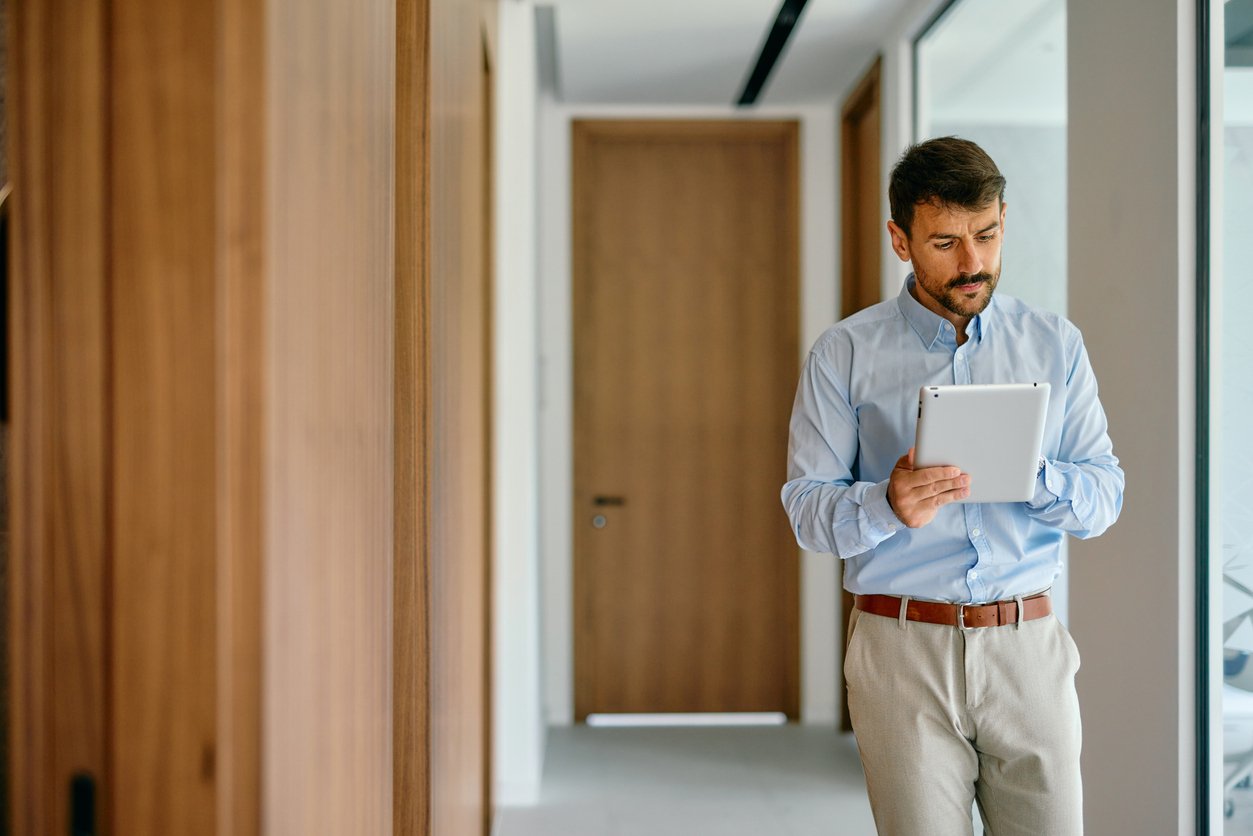 10 Open-Ended Questions Examples for Sales & Customer Conversations