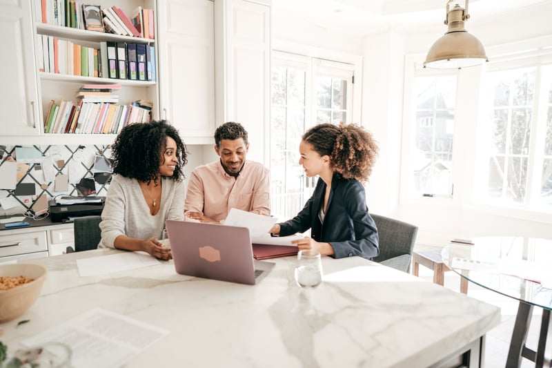 Why Should Businesses Use Apps to Track Sales